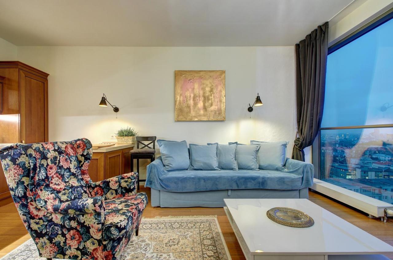 Helios 19 Luxury Vilnius Apartment Exterior foto